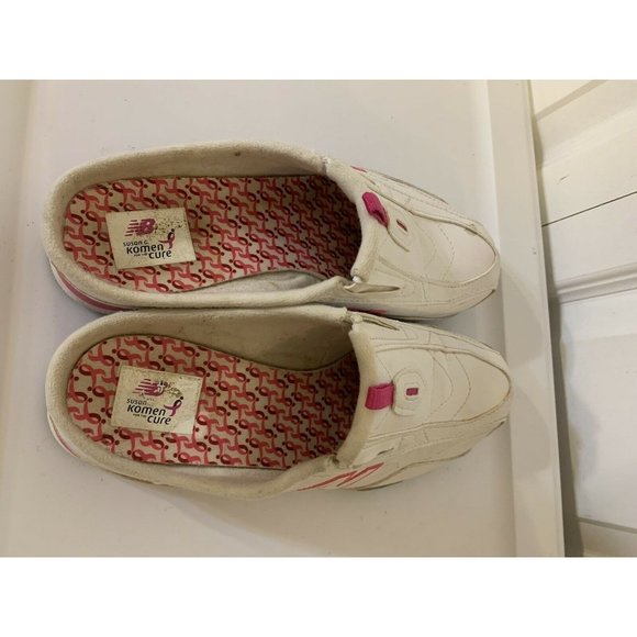 New Balance 442 Slip On Mule Women’s Sz 7.5 White Pink - Picture 6 of 8